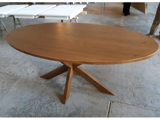 Овальний стіл «Серфер» з масиву дерева (ясена, дуба) (180×95×3 см)