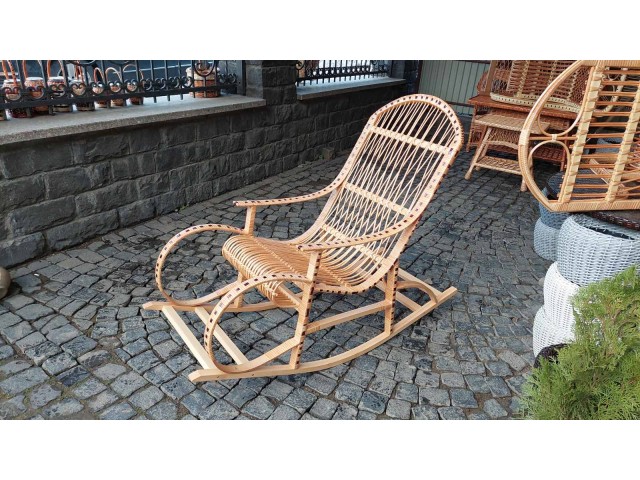Кресло качалка плетеное из лозы Бука-Бука