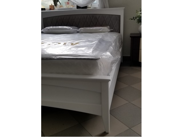 Дерев'яне ліжко «Nika / Ніка» Ronel