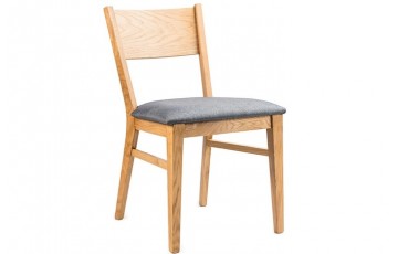 «Мика» — обеденный стул из массива бука