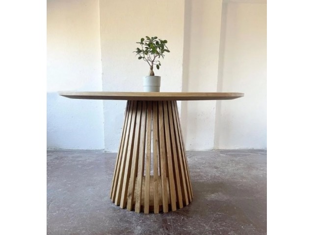 Дерев’яний стіл "Rouen (Роуен)" круглий дизайнерський (масив дуба/ясеня)
