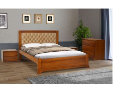 Арізона: дерев'яне ліжко з високим м'яким узголів'ям